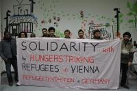 Solidarity with Huntersriking Refugees in Viena from Berlin Protestcamp