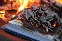 Brennendes Buch