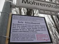 Möhrenstraße mit deutschsprachigem Schild