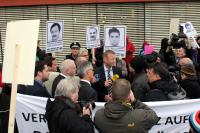 NRW-Innenminister Jäger stößt zur Kundgebung