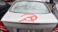  Himmelstraße: Auch diese Mercedes-Kofferraumklappe bemalten die Täter
