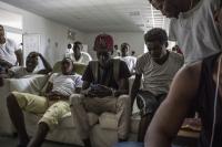 Boredom can be the most frustrating aspect of camp life for the migrants (Jason Florio/IRIN)
