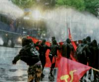 Wasser und Widerstand - Revolutionäre Demo