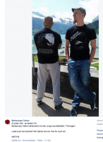 Freundeskreis der Ballstädter Neonazi-Szene in der Schweiz: „Barbarossa Tattoo“ mit Solidaritäts-Shirt für die angeklagten Neonazis