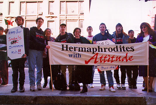 Chicago, 26 Oktober 1996 - Hermaphrodites with Attitude take to the Streets!