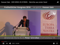 Peter Schreiber, Chefredakteur der "Deutschen Stimme" führt Hassan Sakr auf dem Kongress von „Europa Terra Nostra e.V." ein