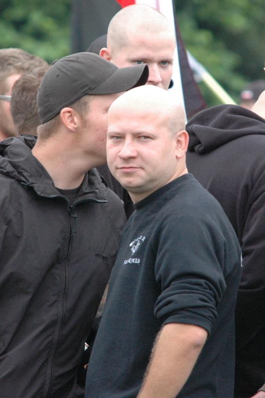245 - Venlo 12.6.2010, NVU -- Skinheadfront Do-Dorstfeld -- Patrick Brdonkalla -