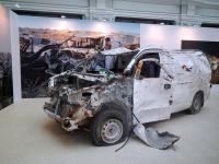 In der Ausstellung "Beweise. Syrien" im Dezember 2013: der weiße Mini-Van