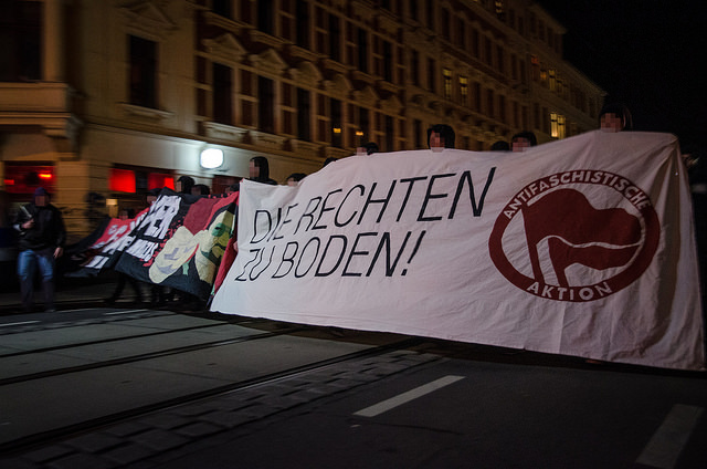 Demo am 11.12.2015 auf der Wolfgang-Heinze-Straße