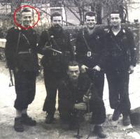 Partigiani della 85 brigata d’assalto Garibaldi “Valgrande Martire”. Il primo da sinistra è Ruggero Brambilla (Nello), vicecommissario politico della 85ª brigata dal febrraio 1945. 