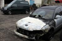 Der VW Passat gehört der Lebensgefährtin von Markus Johnke. Das Fahrzeug brannte komplett aus.