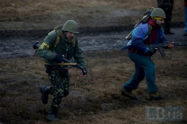 Faschisten in der ukrainischen "Nationalgarde" 