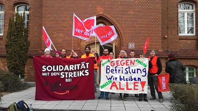 Protest vor dem Arbeitsgericht