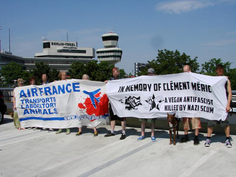 Kundgebung gegen Air France und Gedenken an Clément  1