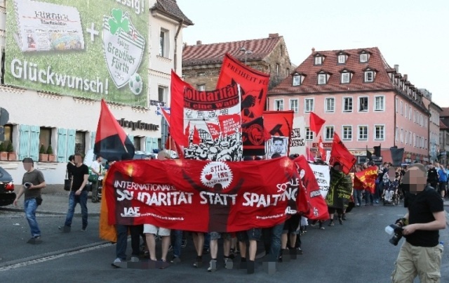 Vorabenddemo 2012 min Fürth