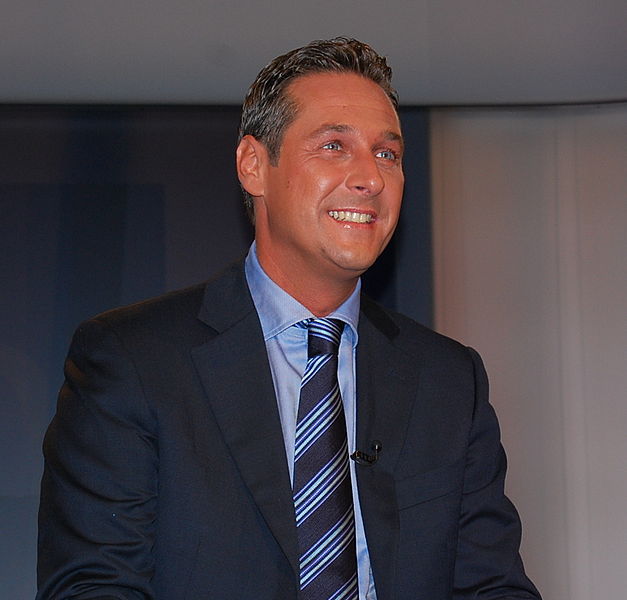 627px-Heinz-Christian_Strache_02092008