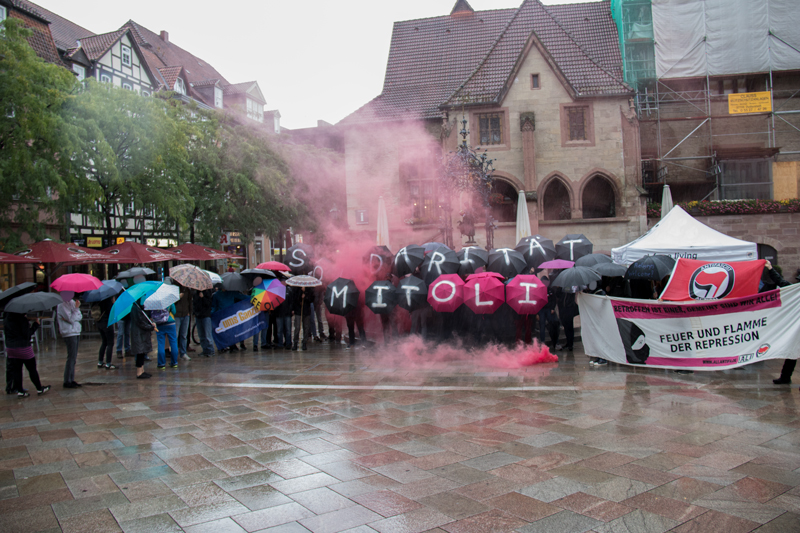 Rauch und Solidarität mit Oli 