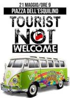 "Tourist not welcome" - Verhöhnung der Antifaschisten wegen des versehentlichen Angriffs auf Touristen