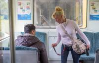 S-Bahn Kontrolleurin Kiki K. wird oft beim Kontrollieren angepöbelt Foto: Michael Huebner