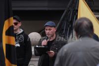 Christoph Amendt als Redner am 03.04.2016 bei „Grablichtaktion“ der „IB Harz“ in Wernigerode (Foto: Mario Bialek)