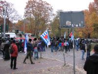 Die Zwischenkundgebung Alt-Moabit Ecke Elberfelder Straße