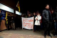 12. protest direkt vor der halle