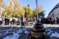 Das Goldene Stück Scheiße auf dem Rauthausplatz