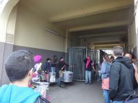 Samba Band macht Stimmung an der Pforte