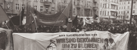 Jährlich demonstrieren viele tausend Antifas u.a. gegen repressive Politik der politischen Polizei