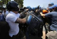 Rom, 17. Juni 2015, Stadtteil La Storta, römische Faschisten und Rassisten liefern sich eine Schlägerei mit der Polizei II