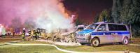 Auf einem Stellplatz eines Erfurter Autohauses gingen am 23. September 2013 neue Einsatzfahrzeuge der Polizei in Flammen auf. Foto: Sascha Fromm