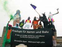 Freiheit für Aaron und Balu