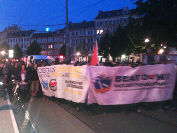 Leipzig: 300 bei Nachttanz-Demo