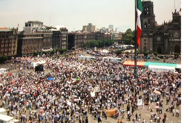 Marcha Anti-Peña Zocalo