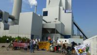 Kundgebung vor dem Rheinhafendampfkraftwerk RDK 8
