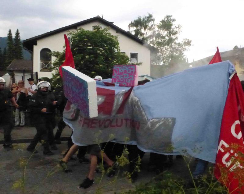 Samstag, Großdemo: Zweiter Durchbruchversuch