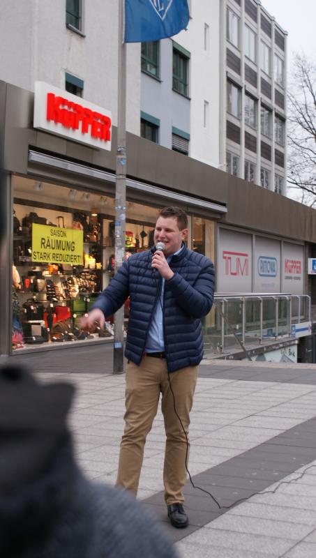 Kevin Krieger (Bundesvorsitzender der Republikaner) - Republikaner Kundgebung 04.02.17 in Bochum