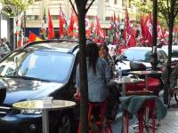 Demo Donostia bei allseits geöffneten Geschäften