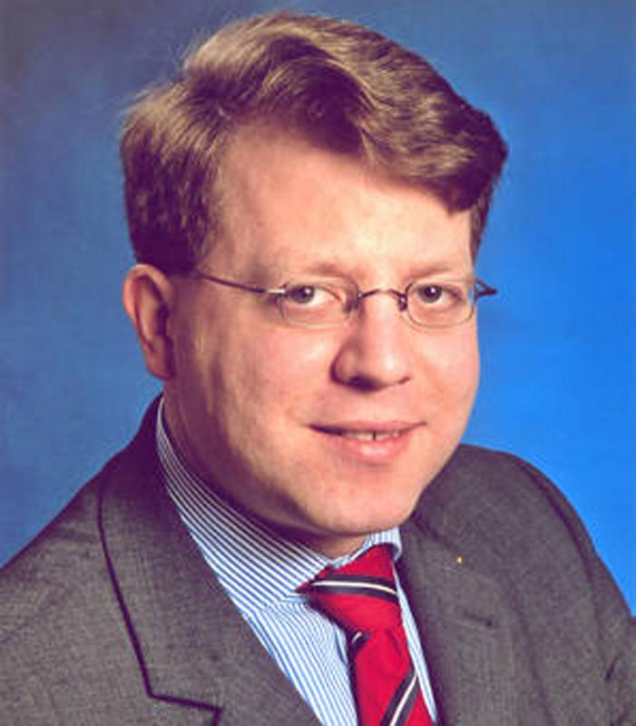 Rechtsanwalt Carsten Engelhardt, einer der eifrigsten Propagandisten des „volkstumsbezogenen Vaterlandsbegriffs“