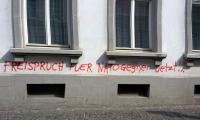 13.04.2010: Grafiti am Freiburger Landgericht