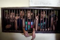 65 Punks wurden vorige Woche von den indonesischen Bullen festgenommen und ...