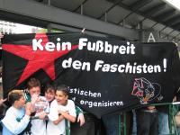 Protest gegen den Naziaufmarsch 2006 in Koblenz am Bahnhof