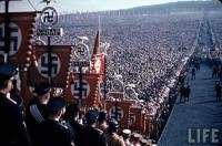 Photo : Les membres de la Hammerskin Nation se réclament tous du nazisme et font de Hitler leur maître à penser.