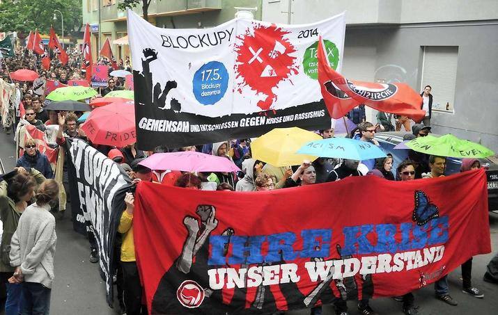 Berlin: 1. Mai-Demo (3)