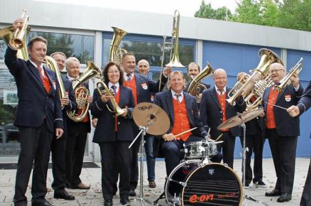 Musik ist Trumpf Die Werkskapelle unter ihrem musikalischen Leiter Thomas Fürst (rechts) wird weiterspielen, auch wenn das Kernkraftwerk Grafenrheinfeld bald abgeschaltet wird.