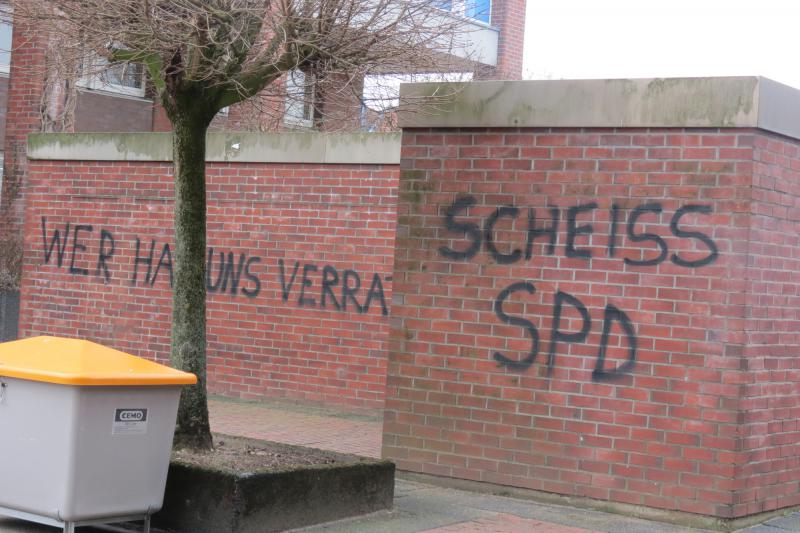 Protest gegen SPD Infotische  2