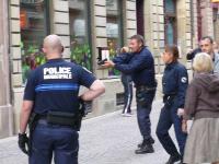 Handfester Polizeieingriff gegen Obdachlosen in Straßburg (F)