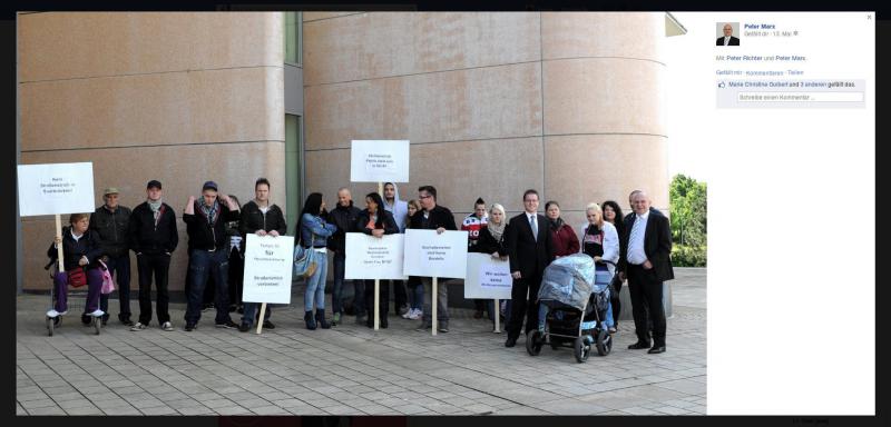 Gruppenbild vor der Congresshalle