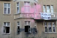 Das Haus einer Burschenschaft in Greifswald ist in der Nacht zum Dienstag attackiert worden.Quelle: Peter Binder