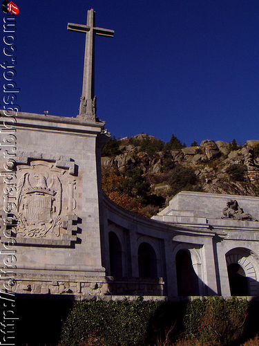 6 El Valle de los Caídos. Tal der Gefallenen mit Francos Grab.jpg